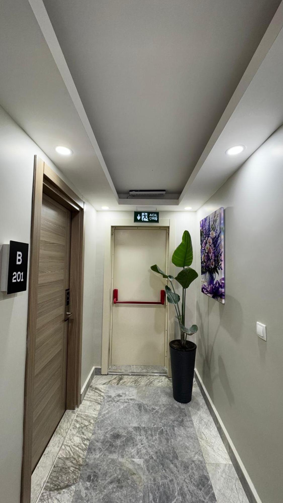 Lions Boutique Hotel Altinova  ภายนอก รูปภาพ